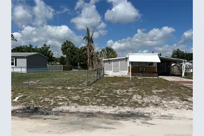 1574 NE Oriole Avenue, Stuart, FL 34994 - Photo 3