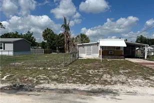 1574 NE Oriole Ave, Stuart, FL 34994 - Photo 3