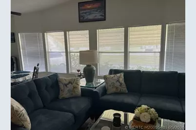 6201 Holly Lane, Lantana, FL 33462 - Photo 7