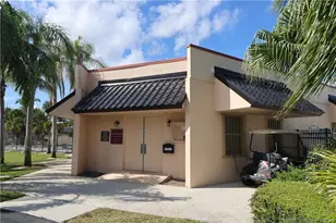 2083 NE Collins Cir, Jensen Beach, FL 34957 - Photo 9