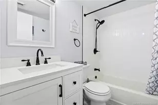 379 NE Tradewind Ln, Stuart, FL 34996 - Photo 21