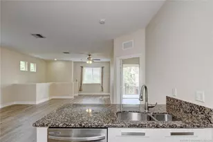 44 SE Sedona Cir, Stuart, FL 34994 - Photo 15