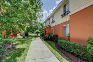 44 SE Sedona Cir, Stuart, FL 34994 - Photo 3