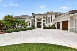 6600 SE Barrington Dr, Stuart, FL 34997 - Photo 3