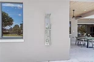 10475 SW Lands End Pl, Palm City, FL 34990 - Photo 11