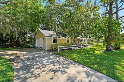 2981 SE Falmouth Drive, Stuart, FL 34997 - Photo 13