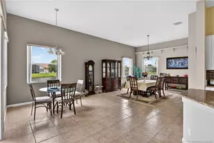 420 NW Aqua Vista Ln, Saint Lucie West, FL 34986 - Photo 11