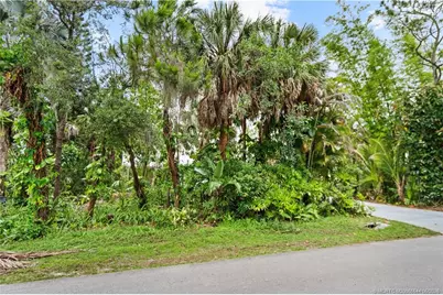 2725 SW Bridgeway Street, Palm City, FL 34990 - Photo 35