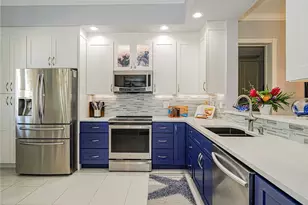 10 Harbour Isle Dr E, Fort Pierce, FL 34949 - Photo 13