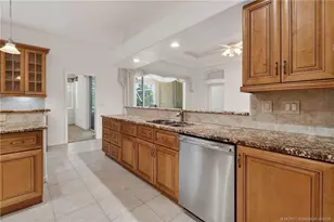 4615 NW Wandering Oak Ct, Jensen Beach, FL 34957 - Photo 23