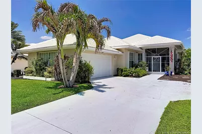 415 SW Fairway Landing Landing, Port Saint Lucie, FL 34986 - Photo 1