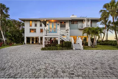 8 Herons Nest, Stuart, FL 34996 - Photo 11