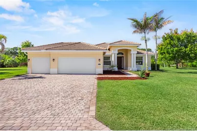 418 NE Abaca Way, Jensen Beach, FL 34957 - Photo 7