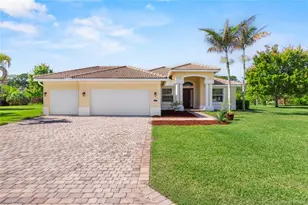 418 NE Abaca Way, Jensen Beach, FL 34957 - Photo 7