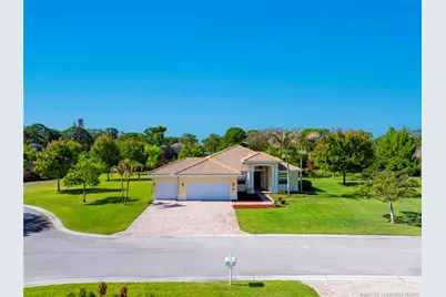 418 NE Abaca Way, Jensen Beach, FL 34957 - Photo 5