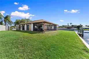 2086 SW Gull Harbor Ln, Palm City, FL 34990 - Photo 33
