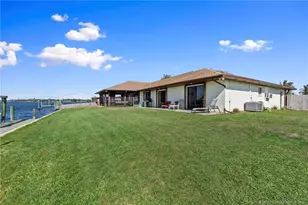 2086 SW Gull Harbor Ln, Palm City, FL 34990 - Photo 35