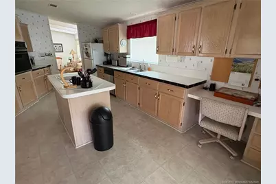 2465 SW Versailles Terrace, Stuart, FL 34997 - Photo 7