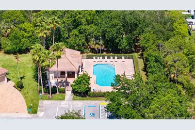 680 SW Glen Crest Way, Stuart, FL 34997 - Photo 35