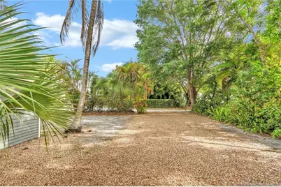 542 SW Halpatiokee Street, Stuart, FL 34994 - Photo 31