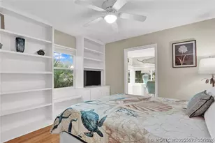 542 SW Halpatiokee St, Stuart, FL 34994 - Photo 17
