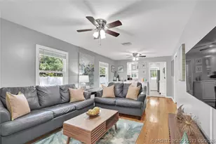 542 SW Halpatiokee St, Stuart, FL 34994 - Photo 7