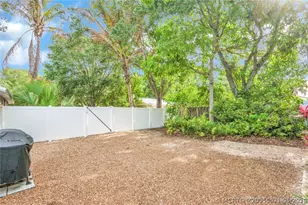 542 SW Halpatiokee St, Stuart, FL 34994 - Photo 27