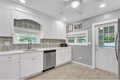 542 SW Halpatiokee Street, Stuart, FL 34994 - Photo 11