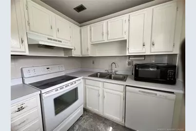 1225 NW 21st Street #8-805, Stuart, FL 34994 - Photo 17