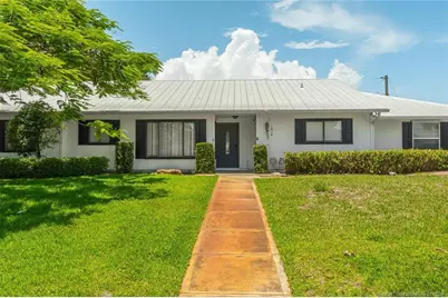 1616 20th Street SW, Vero Beach, FL 32962 - Photo 9