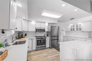 1616 20th St SW, Vero Beach, FL 32962 - Photo 13