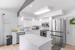 1616 20th St SW, Vero Beach, FL 32962 - Photo 11