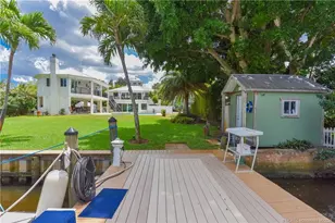 1374 NW Coconut Point Ln, Stuart, FL 34994 - Photo 15