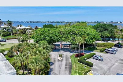 1600 SE Saint Lucie Boulevard #114, Stuart, FL 34996 - Photo 59