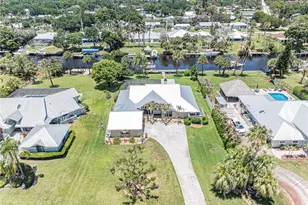 841 SW Catalina St, Palm City, FL 34990 - Photo 1