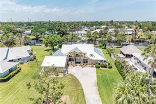 841 SW Catalina St, Palm City, FL 34990 - Photo 57