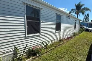 6078 Seashore Dr, Lantana, FL 33462 - Photo 7