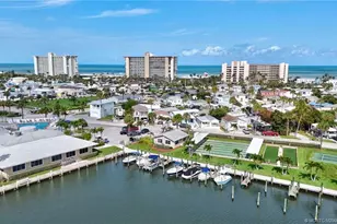 10725 S Ocean Dr, Jensen Beach, FL 34957 - Photo 33