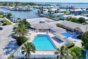 10701 S Ocean Dr, Jensen Beach, FL 34957 - Photo 53