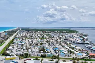 10701 S Ocean Dr, Jensen Beach, FL 34957 - Photo 51