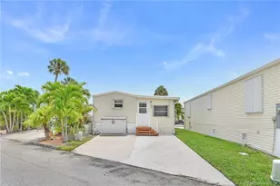 10701 S Ocean Dr, Jensen Beach, FL 34957 - Photo 23