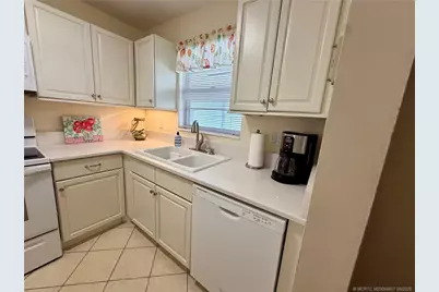 2600 SE Ocean Boulevard #Z14, Stuart, FL 34996 - Photo 5