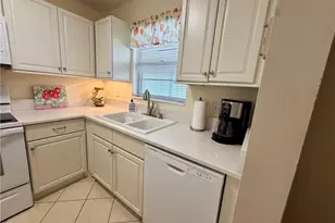 2600 SE Ocean Blvd, Stuart, FL 34996 - Photo 5