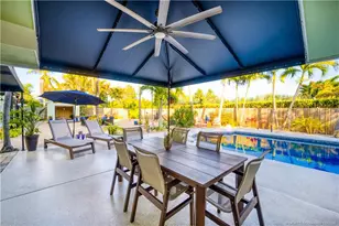 4942 SE Bayshore Terrace, Stuart, FL 34997 - Photo 11