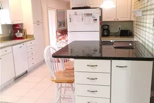 1843 SE Granada Ln, Stuart, FL 34996 - Photo 19