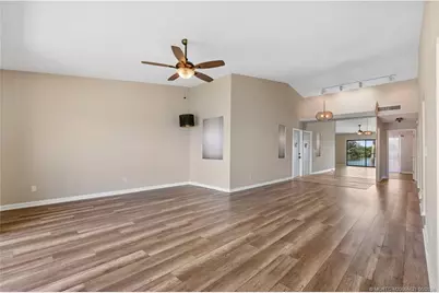 3206 S Lakeview Circle #1203, Fort Pierce, FL 34949 - Photo 7