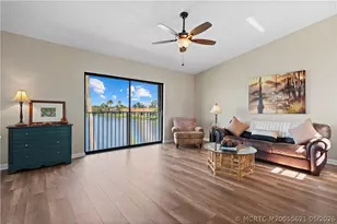 3206 S Lakeview Cir, Fort Pierce, FL 34949 - Photo 11