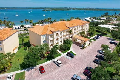 36 Harbour Isle Drive W #PH 02, Fort Pierce, FL 34949 - Photo 3