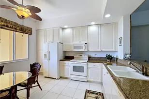 36 Harbour Isle Dr W, Fort Pierce, FL 34949 - Photo 9