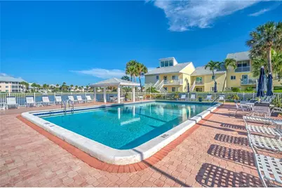 5601 NE Gulfstream Way, Stuart, FL 34996 - Photo 9